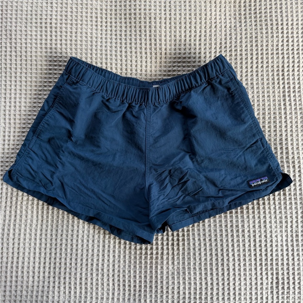 Patagonia Women’s Navy Baggies Shorts - 2.5 inch - Picture 2 of 4